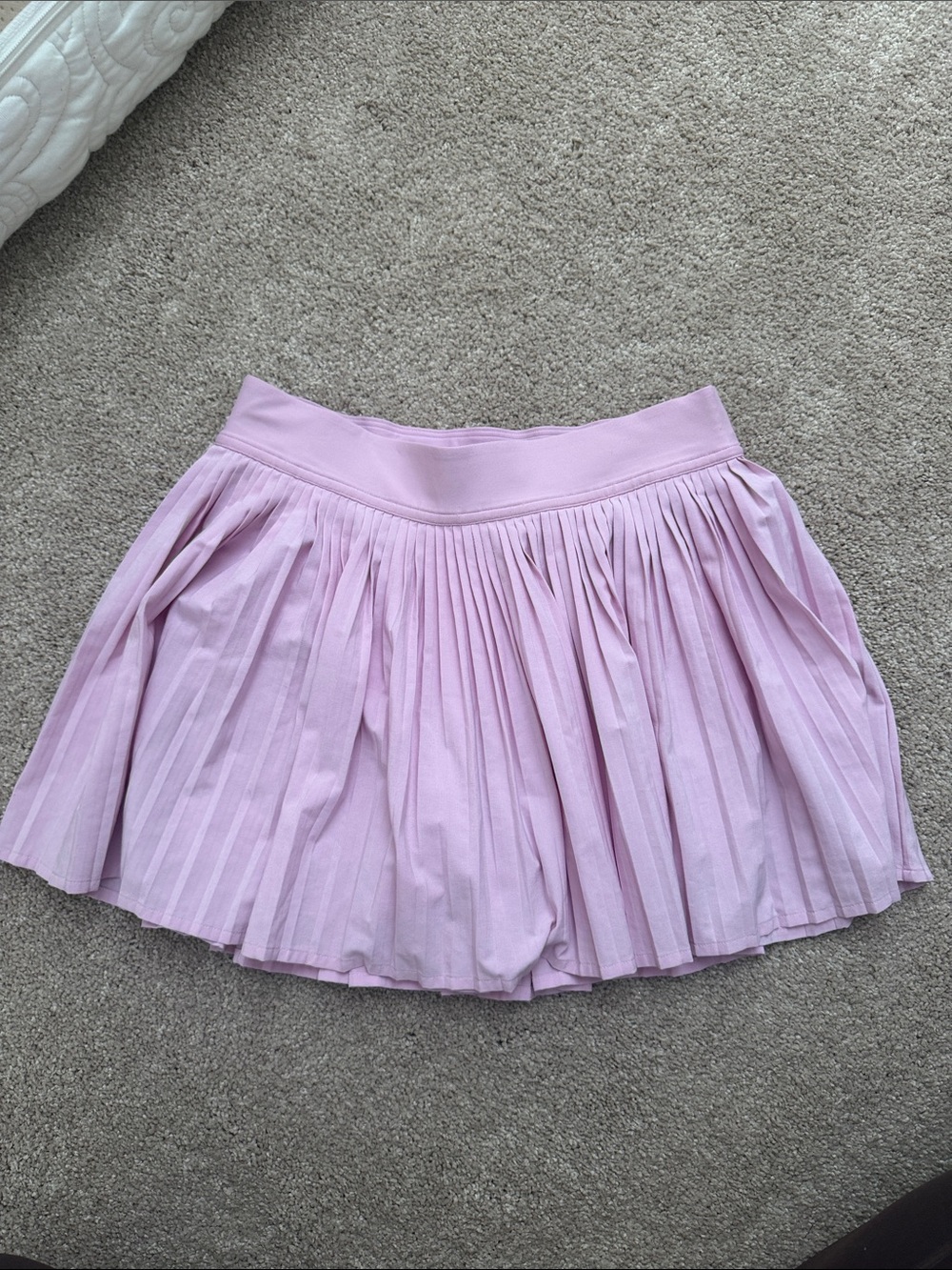 Lululemon Pleated Pink Mini Skirt - Women's Lightweight Summer Skirt- size 4